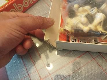 odeća za krupne: Tombola sah – “igra za svakog”.Izgleda mi kompletno,samo je kutije na — 8