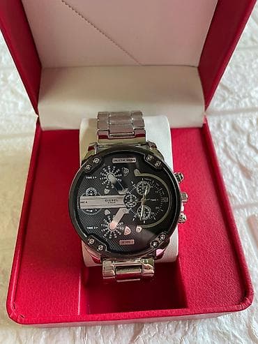 swarovski satovi akcija: Satovi na akciji
2290 din 
mn — 1