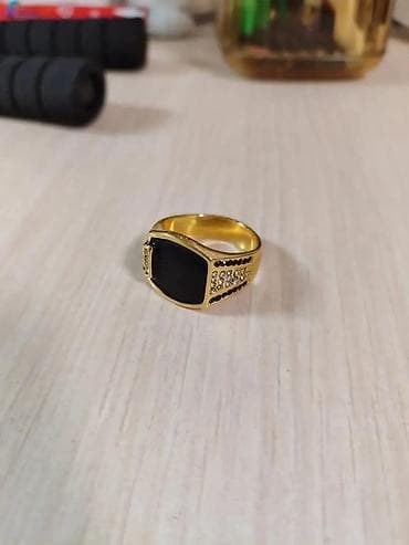 swarovski nakit prstenje: Vel:13
Cena:1000din — 4