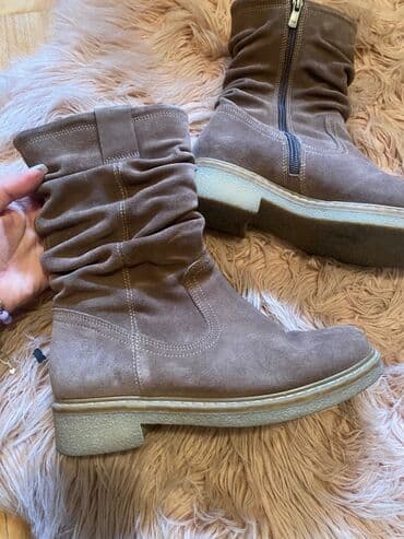 High boots: High boots, Altramarea, 38 — 1