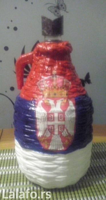 tepisi i stazi: Unikatno odrađen balon zapremine 3 l, pleten pa oslikan dekupažom — 3
