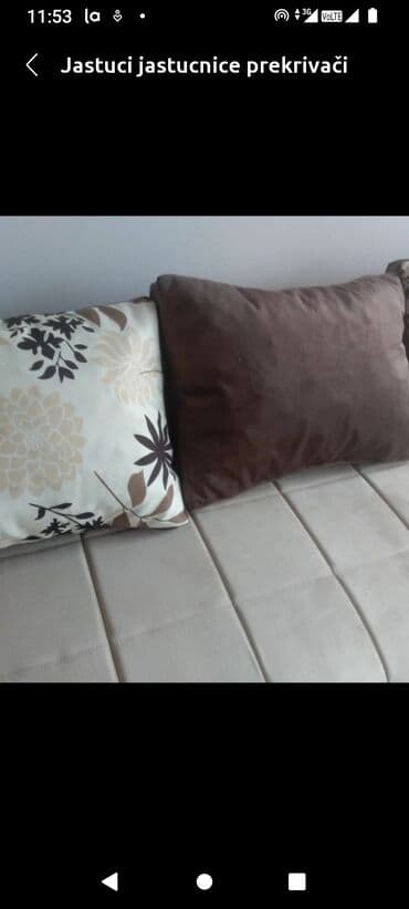 new tekstil beograd: Throw pillow, Sponge — 2