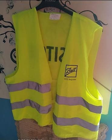 iqos 3 žuto svjetlo: 3 Prsluka muška za rad nošena u dobrom stanju vl XL, i majica vl L I — 2