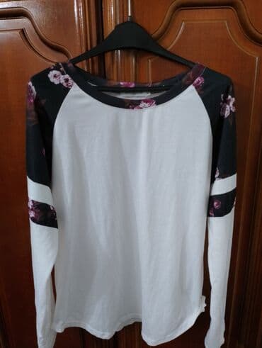 Bluze: Tri za 1000din.po izboru — 27