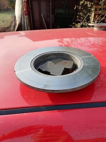 zadnji amortizeri za punta cena: ZADNJI DISKOVI ZA VOLKSWAGEN GOLF 4 | Diskovi zadnji Golf 4 Ostali — 1