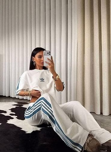 pidzame za decu sinsay: Duks + donji deo trenerke Adidas set - Boja: bela sa svetloplavim — 3