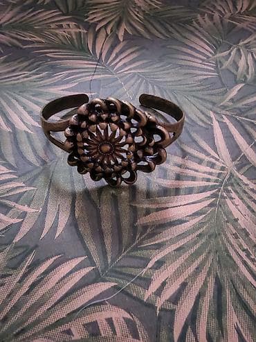 brezletne za sat: Narukvica – podesiva manžetna od metala u bronzanoj boji - Materijal — 1