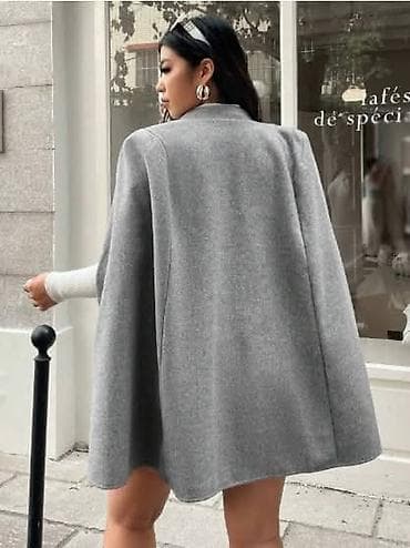 ODMAH DOSTUPNO!!! Cena:3500din Vel:2XL Dimenzije: Ramena 39cm Dužina