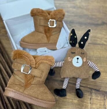 kozna obuca novi pazar: Nove čizmice Cena 2700 Vel. od 23 do 35 broja. P/022 poručivanje u — 12