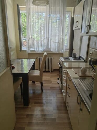 sobe canj izdavanje: 16 sq. m — 9