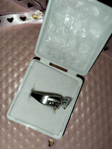 zlatne minđuše cena: Women's ring, Celine, Material: Pearl — 2