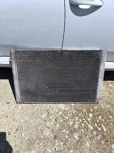 ajkula antena za auto: HLADNJAK ALUMINIJUMSKI ZA AUDI A8 OD 2003. DO 2010. GOD. | Hladnjaci — 2