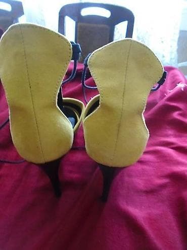 crocs papuce bele: Sandale La Perla, broj 40, kombinacija prevrnute i glatke kože. Visina — 5