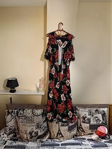 letnje svecane haljine: Duga letnja haljina sa cvetnim printom - Boja osnove: crna - Uzorak — 1