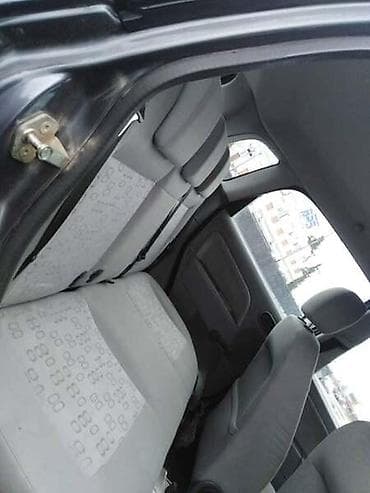 navoz za auto: ENTERIJER 5 VRATA ZA FORD FIESTA OD 2002. DO 2005. GOD. | Polovni — 3