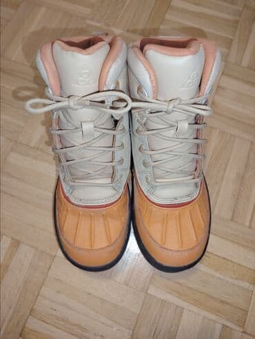 Čizme, Nike, Veličina - 36 na lalafo.rs Čizme, Nike, Veličina - 36