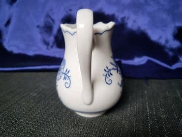 oprema za krevetac: Nov,vintaz bokal za mleko,original cvibl mustra. Nov porcelanski — 3