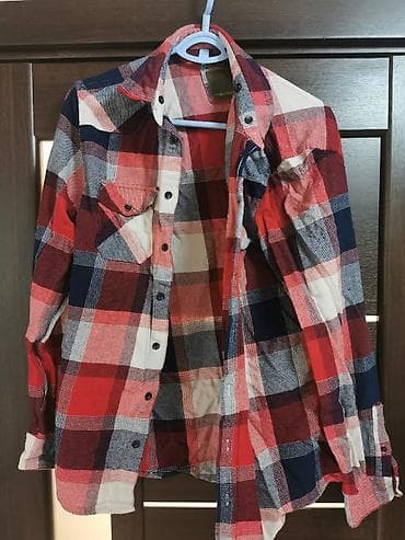 Shirt color - Multicolored