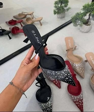 adidas duboke cipele: Elegant ženske cipele i mule – više modela i boja Model 1: Kristal — 2