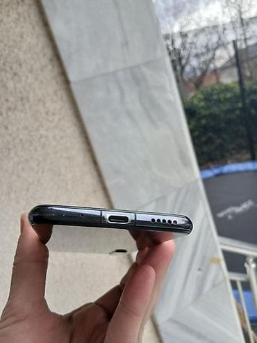 Mobile Phones & Accessories: Huawei nova 5T, color - Black, Fingerprint — 6