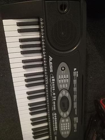 Alesis MIDI klavijatura/aranžer sa ugrađenim zvučnicima - 61 pune na lalafo.rs Alesis MIDI klavijatura/aranžer sa ugrađenim zvučnicima - 61 pune