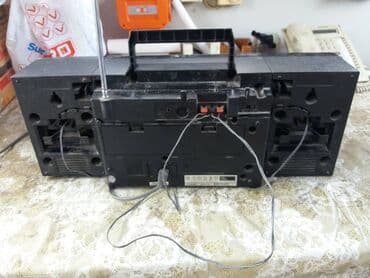 IPod & MP3 Players: Sharp gf 320. 
ispravan. fixno 1999d — 6