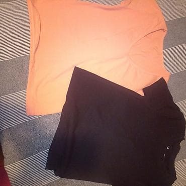 luze o: Set od 3 klasične ženske majice kratkih rukava. - Modeli: 2 okrugli — 2