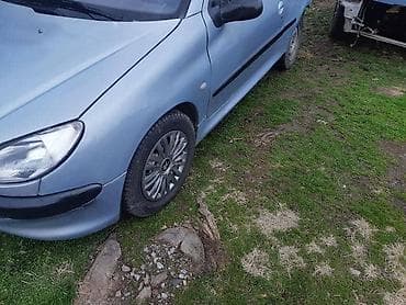 auto dijagnostika cena: PEUGEOT 206 - KOMPLETAN AUTO U DELOVIMA | Peugeot 206 1.4 — 1