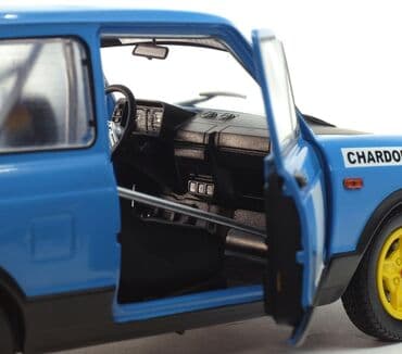 Antique vases & decor: ✨ — 1