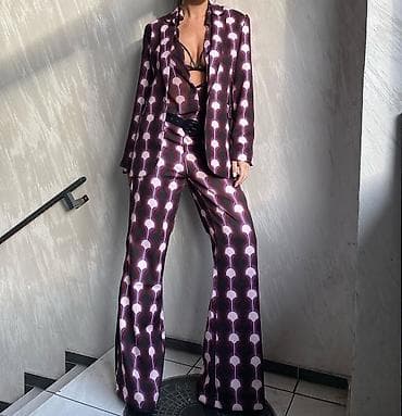 satenski komplet: Dvodelni set – košulja i pantalone sa retro geometrijskim printom - — 1