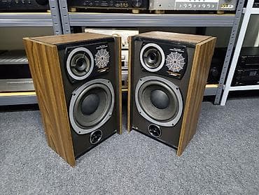 Bose syncom dvosistemci sa bas refleksima mrezice-ukoliko kupac zeli