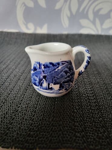 ikea vatrostalne posude: Mini nov,engleski bokal Grindlay iz 70ih. Ukrasni bokal — 2