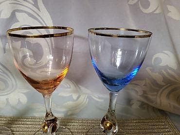 gorki list case crvene: Case Bohemija kristal rucni rad za vino 1950g+. Case za vino bez — 6