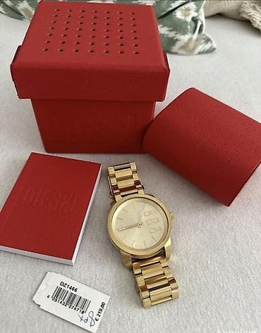 DIESEL Unisex DZ1466 Double Down Gold Watch Unisex model, nije velik