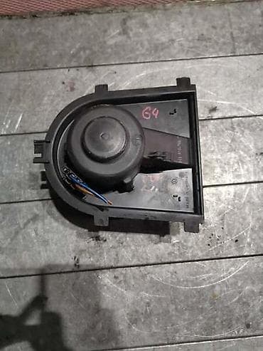 ventilator kabine reno megan 2: VENTILATOR KABINE ZA VOLKSWAGEN GOLF 4 OD 1997. DO 2003. GOD. | — 2
