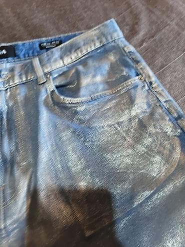 top: Muški lot garderobe koji se sastoji od tri komada: - **C&A — 10
