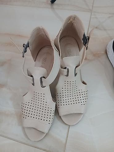 pertle za air force: Bež ženske sandale sa zatvorenom petom i otvorenim prstima, brenda — 1