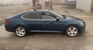 motor sa dva prednja tocka: VRATA PREDNJA LEVA I DESNA ZA ŠKODA SUPERB OD 2015. DO 2020. GOD. | — 2