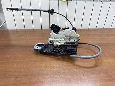 delovi stomaka: BRAVA ZA VOLKSWAGEN POLO - 5K2837016B | Unutrasnja brava sa nosacem — 1