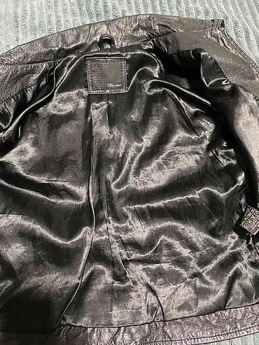 moncler alpin jakna: Vero Moda kratka kožna jakna. Moderna idealna za prelazni period — 2