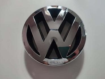 PREDNJI ZNAK 130MM ZA VOLKSWAGEN PASSAT B5.5 | Prednji znak u masci
