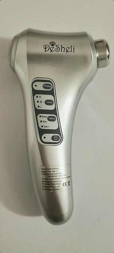 Donji delovi trenerke: • Prodajem aparat DeSheli Twinray za podmlađivanje, zatezanje kože — 5