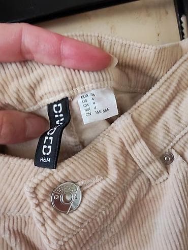 pantalone muske svecane: H&M Divided ženske pantalone od somota - Model: široke nogavice — 2