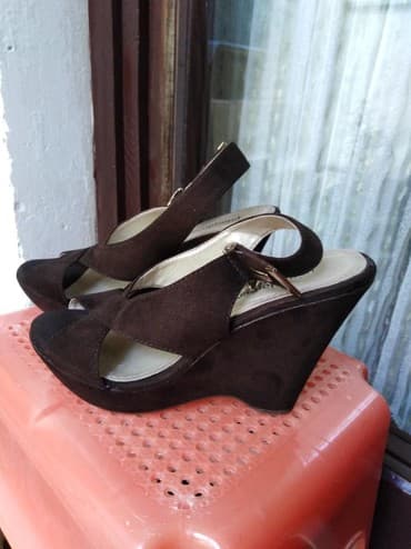 c a papuce: Sandals, Primadonna, 38 — 3