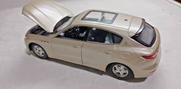 luj viton torbe original cene: Burago Maserati Levante, 1:24.Fale retrovizori tockovi nisu original — 2