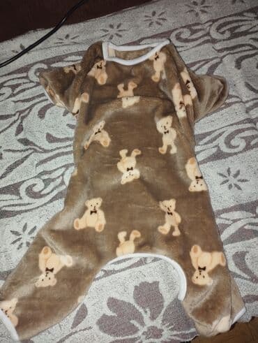 srbija psi na prodaju: Topla plišana pidžama/kombez za psa - Materijal: veoma mek i topao — 6