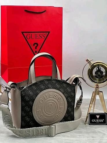 Nakit: 1 klasa kopije
Cena 5200 rsd
💋 — 2