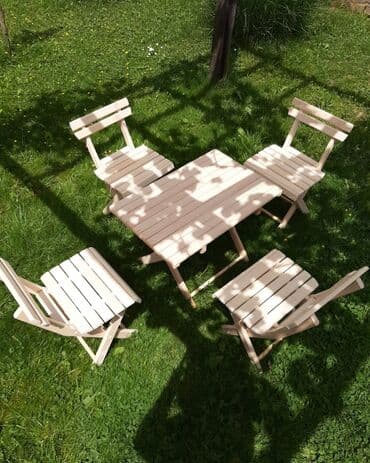 set za krstenje cena: DRVENA GARNITURA NA RASKLAPANJE STO STOLICE Dimenzije stola: 80x50cm — 2