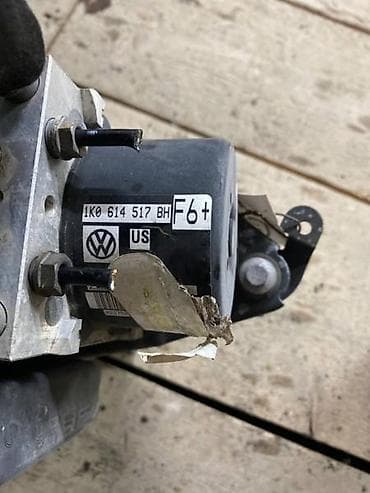 stitnici od sunca za auto: ABS PUMPA ZA VOLKSWAGEN GOLF 6 - 1K0614517BH | Abs pumpa za Golf 6 — 1