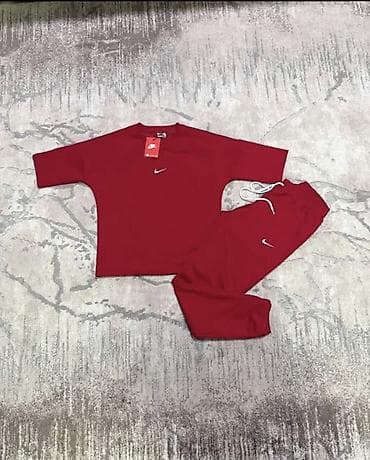 Cena 3100 dinara. 🦋
S m l xl 2xl
zs